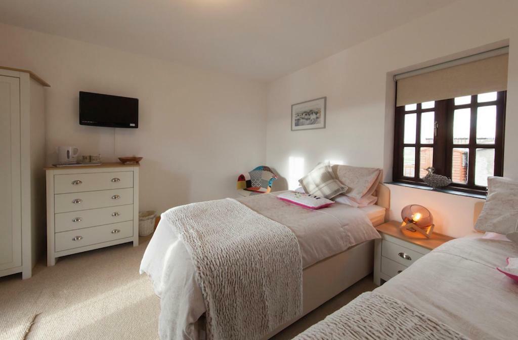Conwy Pen Cefn Farm Holiday Абергеле Экстерьер фото